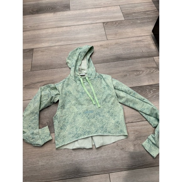 Gymshark Tops - Gymshark Chalk Vented Pullover Hoodie in Light Sage